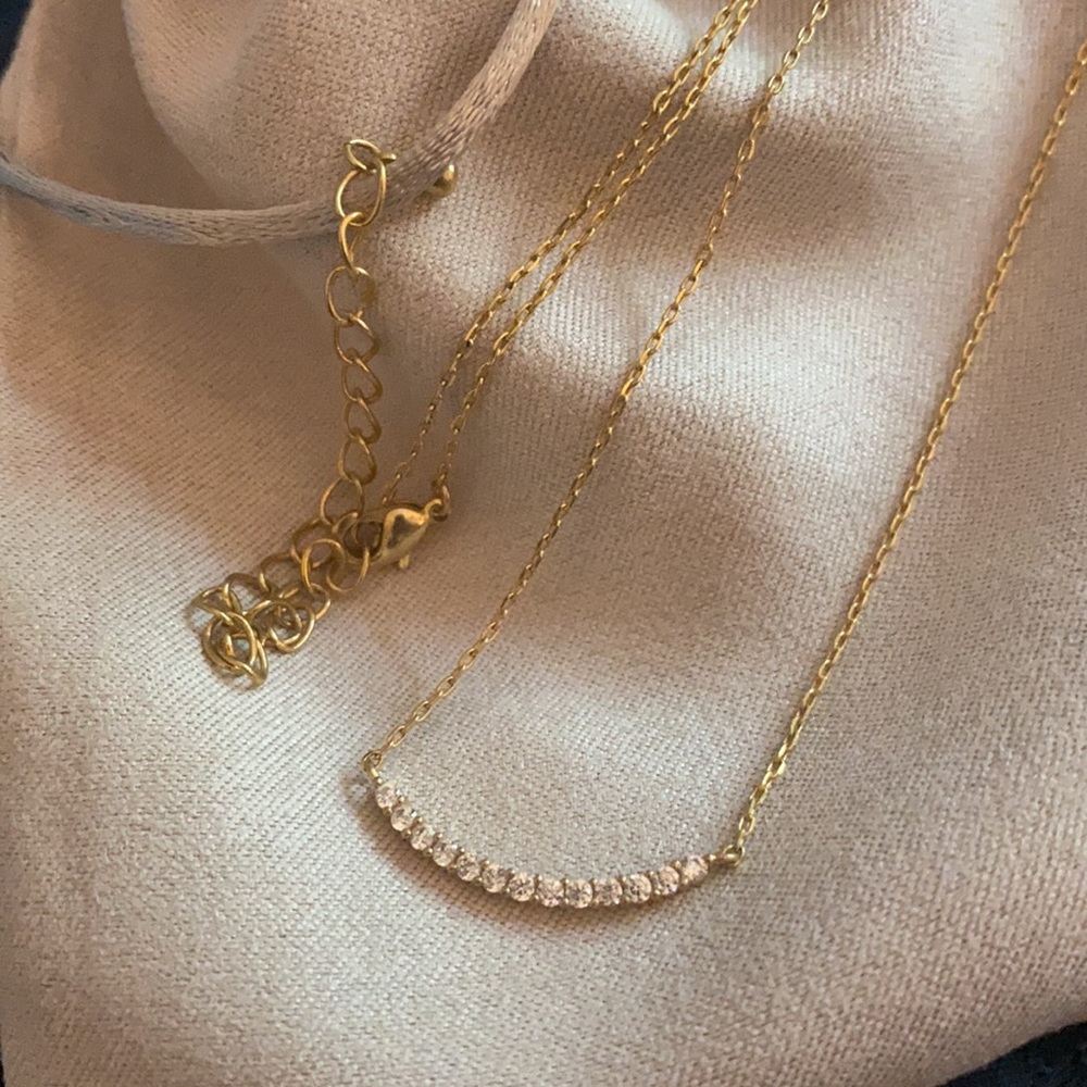 Yellow gold with tiny stones